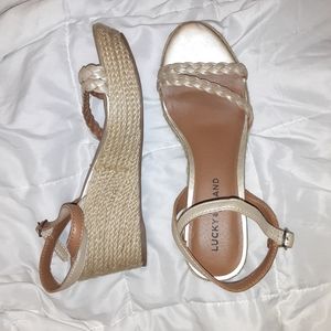 LUCKY BRAND WEDGES 7.5